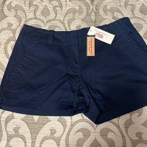 NWT Vineyard Vines Every Day Shorts Size 2